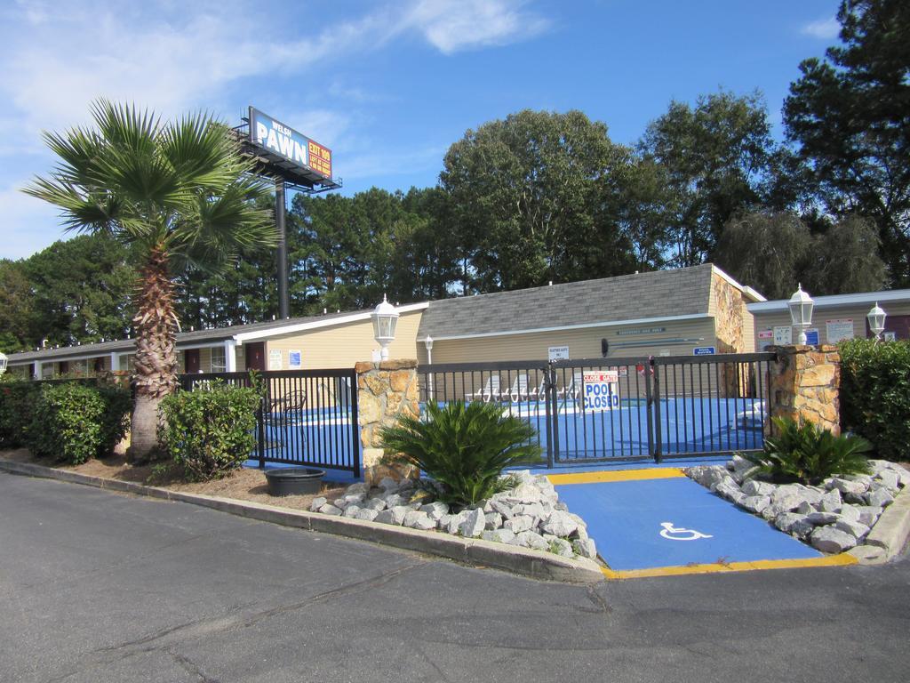 Econo Lodge Pooler - Savannah I-95 Exterior photo